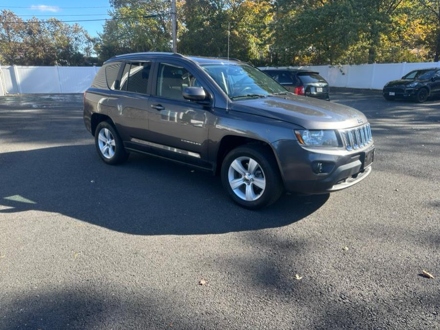 Used 2017 Jeep Compass in Agawam, Massachusetts | Malkoon Motors. Agawam, Massachusetts