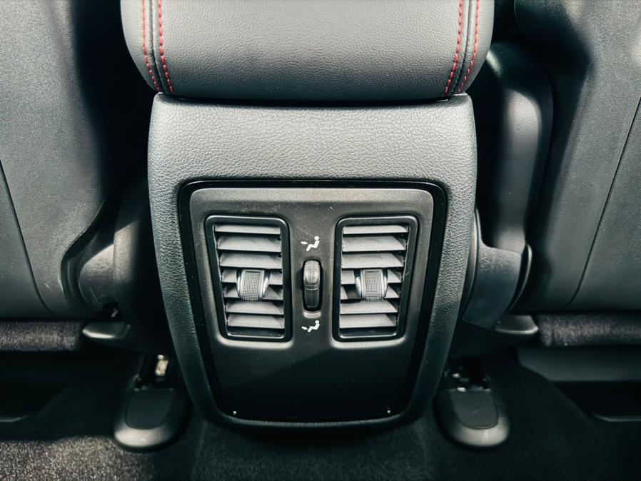 2025 Dodge Durango GT AWD, available for sale in Franklin Sq, New York | Long Island Auto Center. Franklin Sq, New York 2025 Dodge Durango GT AWD, available for sale in Franklin Sq, New York | Long Island Auto Center. Franklin Sq, New York