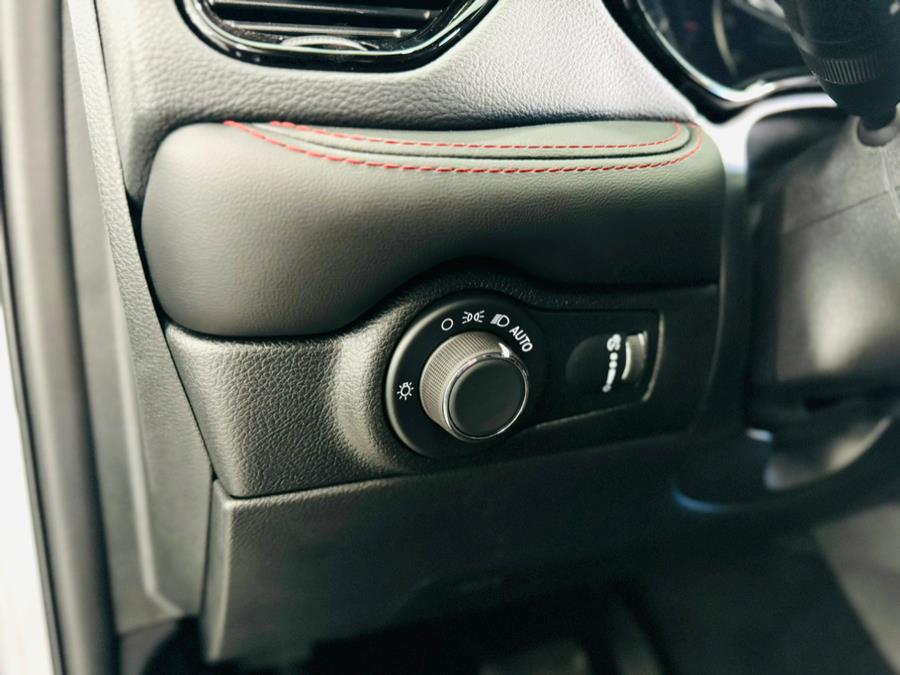 2025 Dodge Durango GT AWD, available for sale in Franklin Sq, New York | Long Island Auto Center. Franklin Sq, New York 2025 Dodge Durango GT AWD, available for sale in Franklin Sq, New York | Long Island Auto Center. Franklin Sq, New York