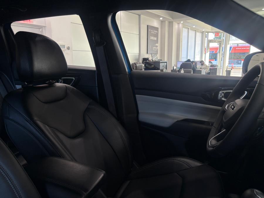 2025 Jeep Compass Limited 4x4, available for sale in Franklin Sq, New York | Long Island Auto Center. Franklin Sq, New York 2025 Jeep Compass Limited 4x4, available for sale in Franklin Sq, New York | Long Island Auto Center. Franklin Sq, New York