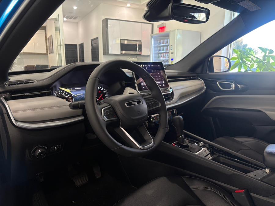 2025 Jeep Compass Limited 4x4, available for sale in Franklin Sq, New York | Long Island Auto Center. Franklin Sq, New York 2025 Jeep Compass Limited 4x4, available for sale in Franklin Sq, New York | Long Island Auto Center. Franklin Sq, New York