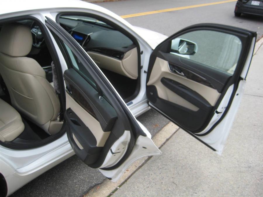 2017 Cadillac Ats 2.0T Luxury AWD 4dr Sedan, available for sale in Massapequa, New York | Rite Choice Auto Inc.. Massapequa, New York 2017 Cadillac Ats 2.0T Luxury AWD 4dr Sedan, available for sale in Massapequa, New York | Rite Choice Auto Inc.. Massapequa, New York