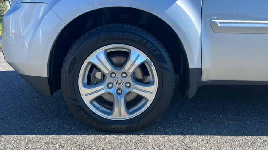2012 Honda Pilot 4WD 4dr EX-L w/Navi, available for sale in East Windsor, Connecticut | A1 Auto Sale LLC. East Windsor, Connecticut 2012 Honda Pilot 4WD 4dr EX-L w/Navi, available for sale in East Windsor, Connecticut | A1 Auto Sale LLC. East Windsor, Connecticut