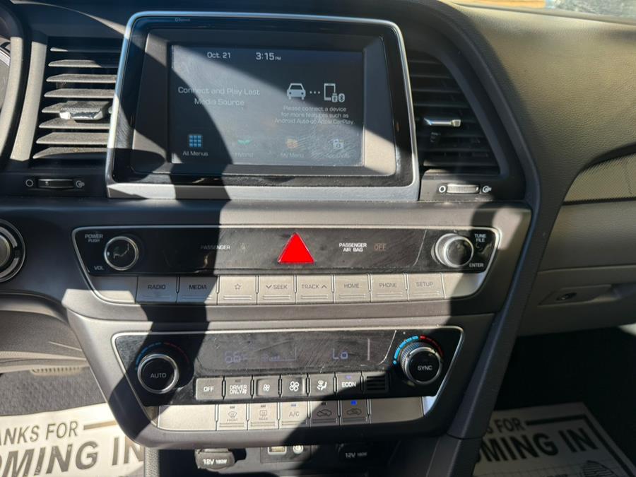 2019 Hyundai Sonata Hybrid SE 2.0L, available for sale in Revere, Massachusetts | Wonderland Auto. Revere, Massachusetts 2019 Hyundai Sonata Hybrid SE 2.0L, available for sale in Revere, Massachusetts | Wonderland Auto. Revere, Massachusetts
