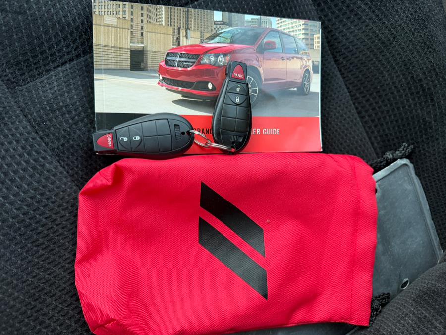 2019 Dodge Grand Caravan SE Wagon, available for sale in Copiague, New York | Great Deal Motors. Copiague, New York 2019 Dodge Grand Caravan SE Wagon, available for sale in Copiague, New York | Great Deal Motors. Copiague, New York
