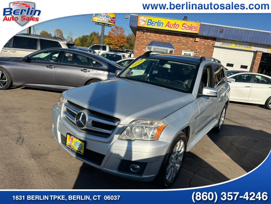 2010 Mercedes-Benz GLK-Class 4MATIC 4dr GLK 350, available for sale in Berlin, Connecticut | Berlin Auto Sales LLC. Berlin, Connecticut