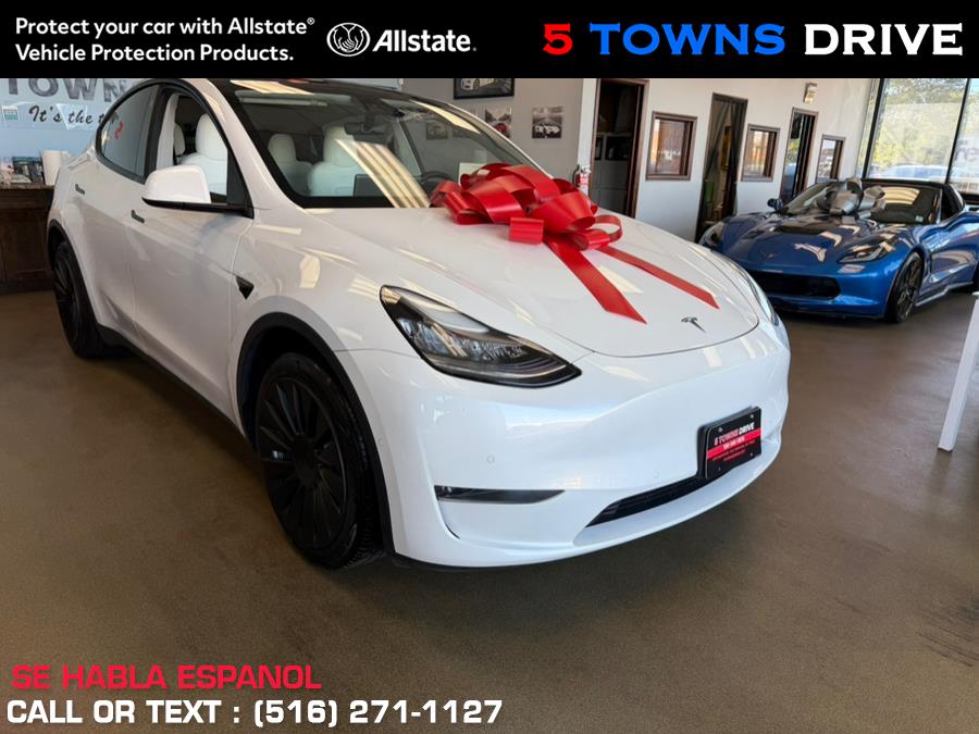 Used 2021 Tesla Model Y in Inwood, New York | 5 Towns Drive. Inwood, New York
