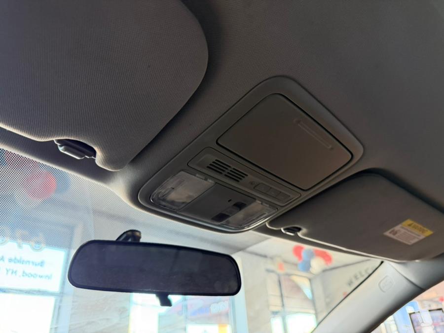 2016 Honda Odyssey 5dr SE, available for sale in Inwood, New York | 5 Towns Drive. Inwood, New York 2016 Honda Odyssey 5dr SE, available for sale in Inwood, New York | 5 Towns Drive. Inwood, New York