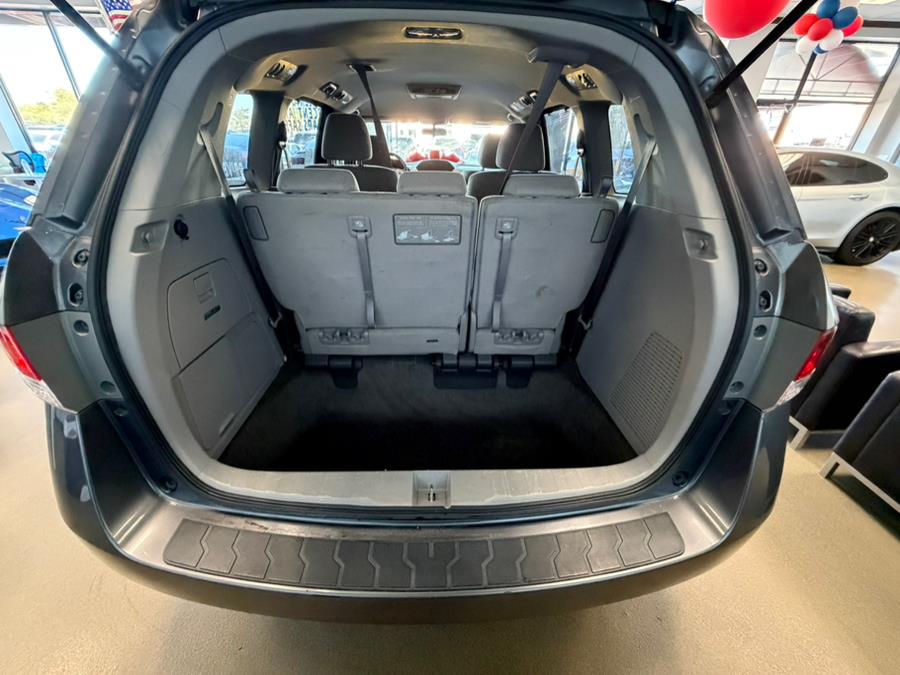 2016 Honda Odyssey 5dr SE, available for sale in Inwood, New York | 5 Towns Drive. Inwood, New York 2016 Honda Odyssey 5dr SE, available for sale in Inwood, New York | 5 Towns Drive. Inwood, New York