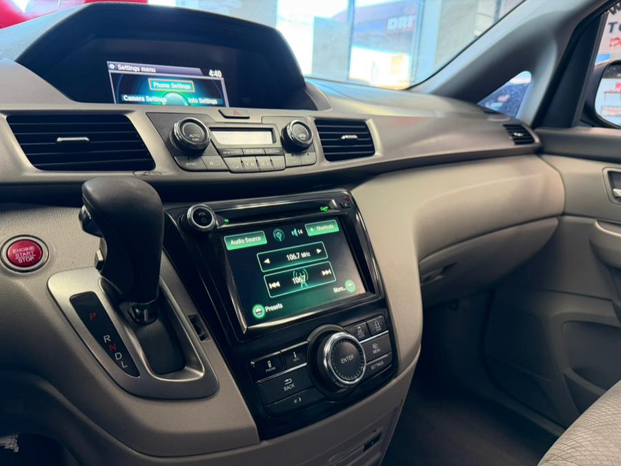 2016 Honda Odyssey 5dr SE, available for sale in Inwood, New York | 5 Towns Drive. Inwood, New York 2016 Honda Odyssey 5dr SE, available for sale in Inwood, New York | 5 Towns Drive. Inwood, New York
