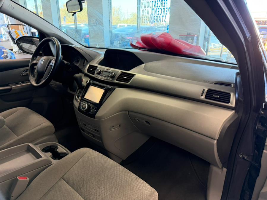 2016 Honda Odyssey 5dr SE, available for sale in Inwood, New York | 5 Towns Drive. Inwood, New York 2016 Honda Odyssey 5dr SE, available for sale in Inwood, New York | 5 Towns Drive. Inwood, New York
