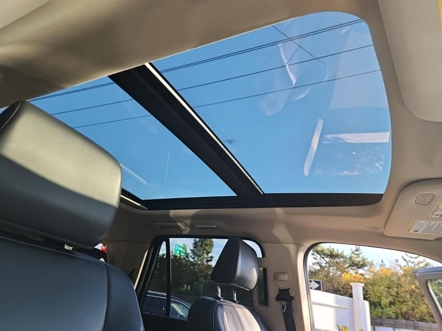 2022 Ford Expedition XLT 4x4, available for sale in Islip, New York | L.I. Auto Gallery. Islip, New York 2022 Ford Expedition XLT 4x4, available for sale in Islip, New York | L.I. Auto Gallery. Islip, New York