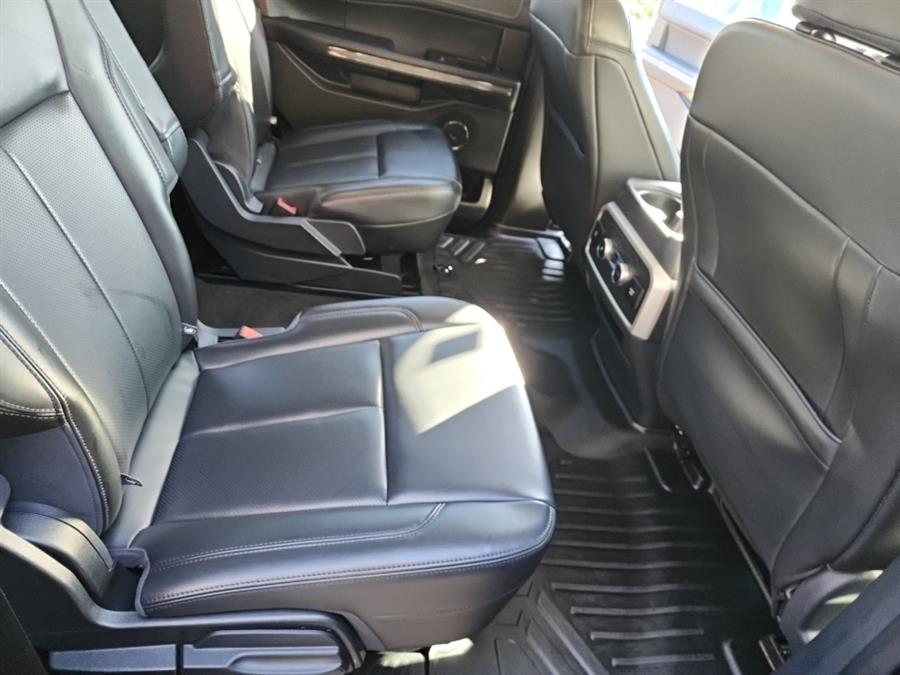 2022 Ford Expedition XLT 4x4, available for sale in Islip, New York | L.I. Auto Gallery. Islip, New York 2022 Ford Expedition XLT 4x4, available for sale in Islip, New York | L.I. Auto Gallery. Islip, New York