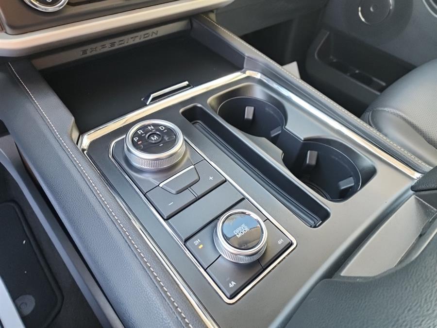 2022 Ford Expedition XLT 4x4, available for sale in Islip, New York | L.I. Auto Gallery. Islip, New York 2022 Ford Expedition XLT 4x4, available for sale in Islip, New York | L.I. Auto Gallery. Islip, New York