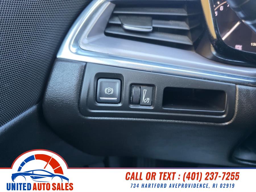 2017 Cadillac XT5 AWD 4dr Luxury, available for sale in Providence, Rhode Island | United Auto Sales Inc. Providence, Rhode Island 2017 Cadillac XT5 AWD 4dr Luxury, available for sale in Providence, Rhode Island | United Auto Sales Inc. Providence, Rhode Island