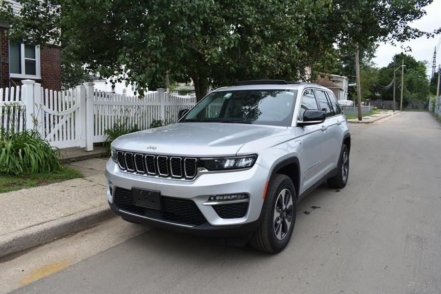 2024 Jeep Grand Cherokee Altitude X, available for sale in Hempstead, New York | Certified Auto Group. Hempstead, New York 2024 Jeep Grand Cherokee Altitude X, available for sale in Hempstead, New York | Certified Auto Group. Hempstead, New York