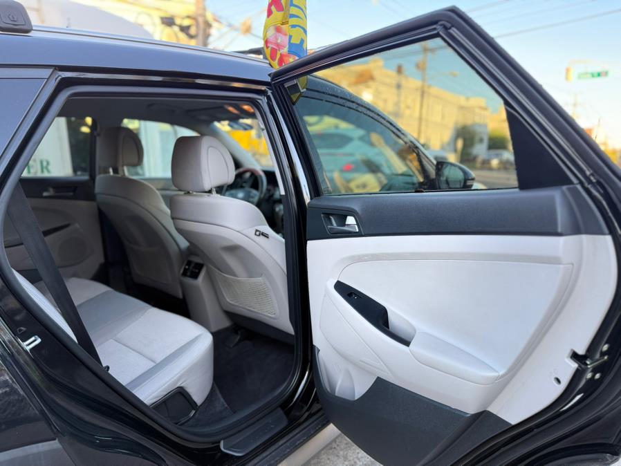 2017 Hyundai Tucson Limited AWD 4dr SUV, available for sale in Irvington, New Jersey | Best Cars R Us. Irvington, New Jersey 2017 Hyundai Tucson Limited AWD 4dr SUV, available for sale in Irvington, New Jersey | Best Cars R Us. Irvington, New Jersey