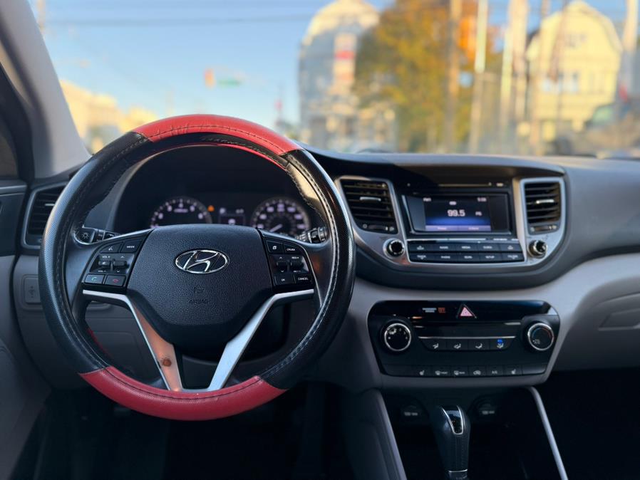 2017 Hyundai Tucson Limited AWD 4dr SUV, available for sale in Irvington, New Jersey | Best Cars R Us. Irvington, New Jersey 2017 Hyundai Tucson Limited AWD 4dr SUV, available for sale in Irvington, New Jersey | Best Cars R Us. Irvington, New Jersey