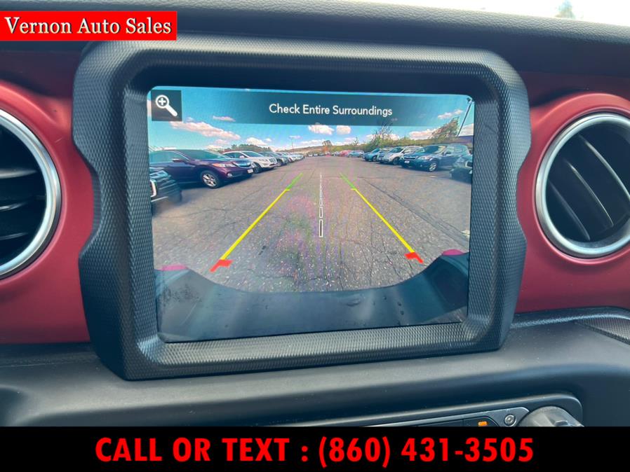2020 Jeep Gladiator Rubicon 4x4, available for sale in Manchester, Connecticut | Vernon Auto Sale & Service. Manchester, Connecticut 2020 Jeep Gladiator Rubicon 4x4, available for sale in Manchester, Connecticut | Vernon Auto Sale & Service. Manchester, Connecticut