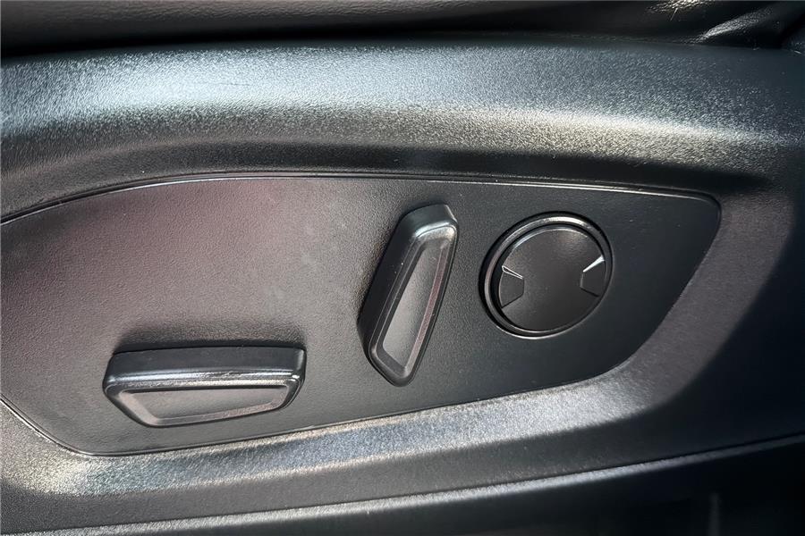 2022 Ford Explorer XLT 4WD, available for sale in Lindenhurst, New York | Power Motor Group. Lindenhurst, New York 2022 Ford Explorer XLT 4WD, available for sale in Lindenhurst, New York | Power Motor Group. Lindenhurst, New York