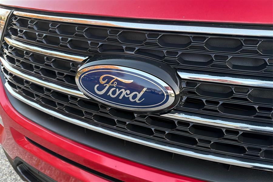 2022 Ford Explorer XLT 4WD, available for sale in Lindenhurst, New York | Power Motor Group. Lindenhurst, New York 2022 Ford Explorer XLT 4WD, available for sale in Lindenhurst, New York | Power Motor Group. Lindenhurst, New York