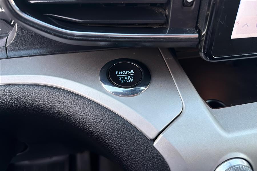 2022 Ford Explorer XLT 4WD, available for sale in Lindenhurst, New York | Power Motor Group. Lindenhurst, New York 2022 Ford Explorer XLT 4WD, available for sale in Lindenhurst, New York | Power Motor Group. Lindenhurst, New York