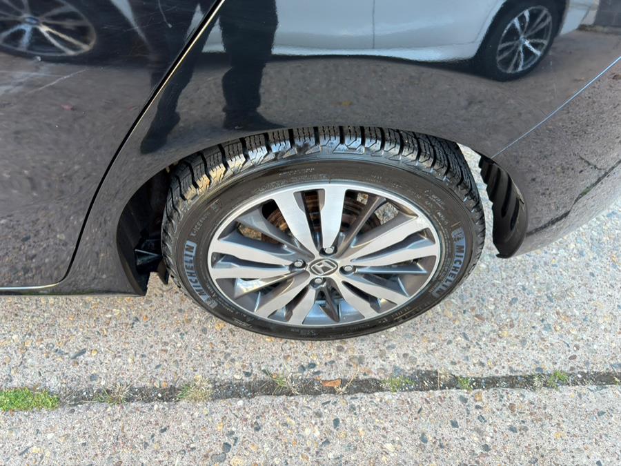 2016 Honda Fit 5dr HB CVT EX, available for sale in Manchester, Connecticut | Carsonmain LLC. Manchester, Connecticut 2016 Honda Fit 5dr HB CVT EX, available for sale in Manchester, Connecticut | Carsonmain LLC. Manchester, Connecticut