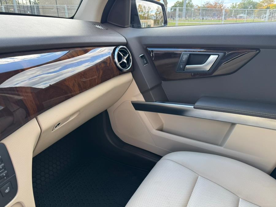 2013 Mercedes-Benz GLK-Class 4MATIC 4dr GLK 350, available for sale in Lyndhurst, New Jersey | Cars With Deals. Lyndhurst, New Jersey 2013 Mercedes-Benz GLK-Class 4MATIC 4dr GLK 350, available for sale in Lyndhurst, New Jersey | Cars With Deals. Lyndhurst, New Jersey