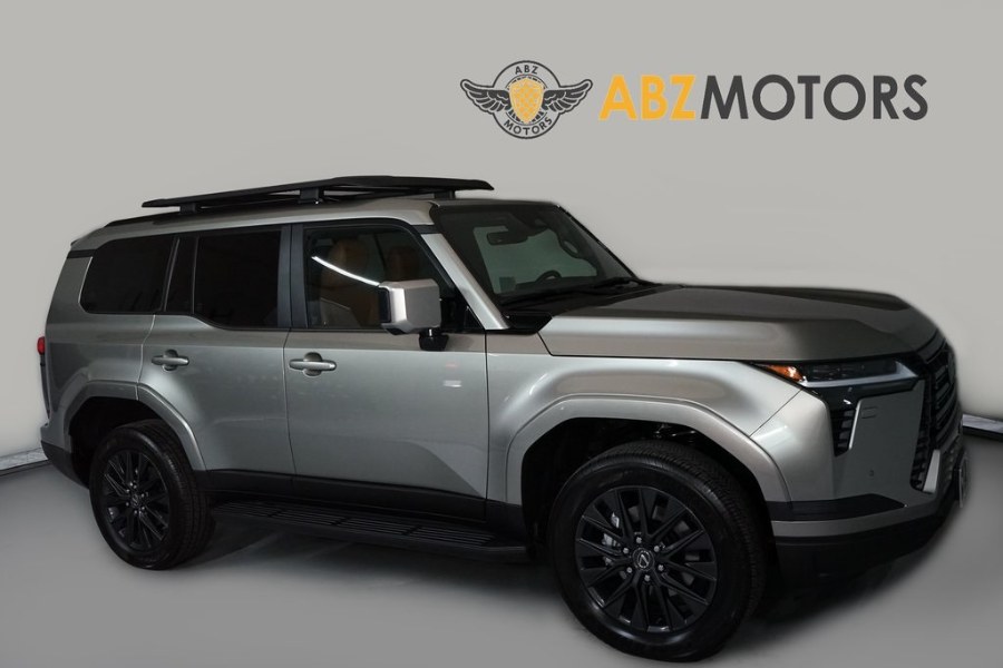 Used 2025 Lexus GX in Brooklyn, New York | Brooklyn Auto Mall LLC. Brooklyn, New York