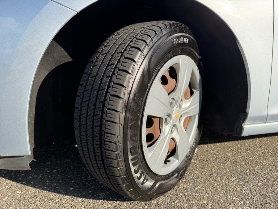 2018 Chevrolet Cruze 4dr Sdn 1.4L LS w/1SB, available for sale in Copiague, New York | Great Deal Motors. Copiague, New York 2018 Chevrolet Cruze 4dr Sdn 1.4L LS w/1SB, available for sale in Copiague, New York | Great Deal Motors. Copiague, New York