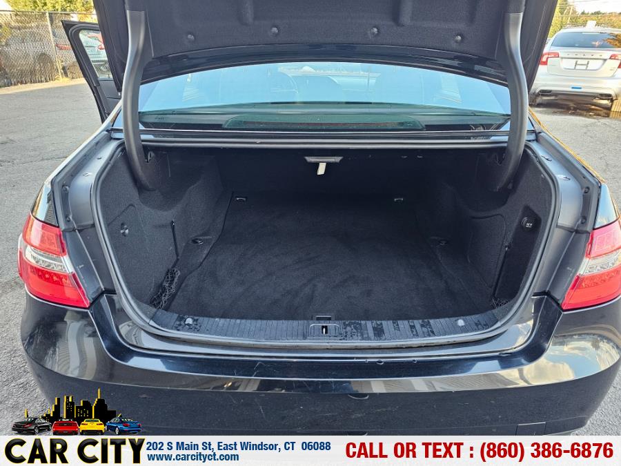 2011 Mercedes-Benz E-Class 4dr Sdn E350 Luxury 4MATIC, available for sale in East Windsor, Connecticut | Car City LLC. East Windsor, Connecticut 2011 Mercedes-Benz E-Class 4dr Sdn E350 Luxury 4MATIC, available for sale in East Windsor, Connecticut | Car City LLC. East Windsor, Connecticut