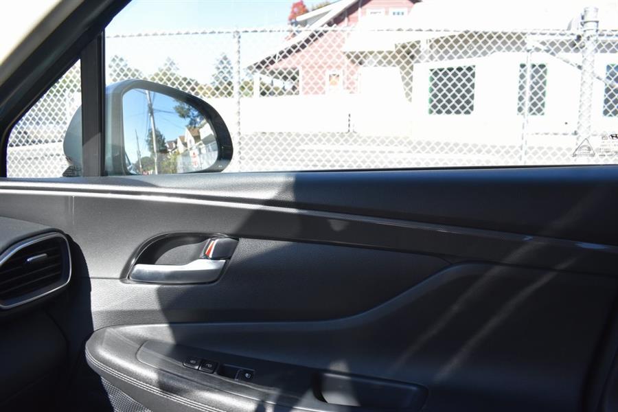 2022 Hyundai Santa Fe SEL, available for sale in Valley Stream, New York | Certified Performance Motors. Valley Stream, New York 2022 Hyundai Santa Fe SEL, available for sale in Valley Stream, New York | Certified Performance Motors. Valley Stream, New York