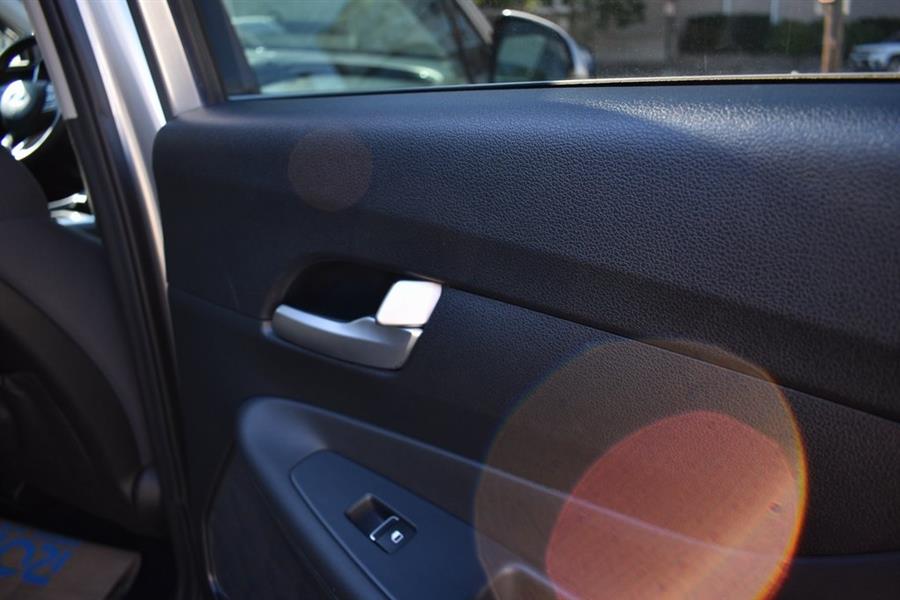 2022 Hyundai Santa Fe SEL, available for sale in Valley Stream, New York | Certified Performance Motors. Valley Stream, New York 2022 Hyundai Santa Fe SEL, available for sale in Valley Stream, New York | Certified Performance Motors. Valley Stream, New York