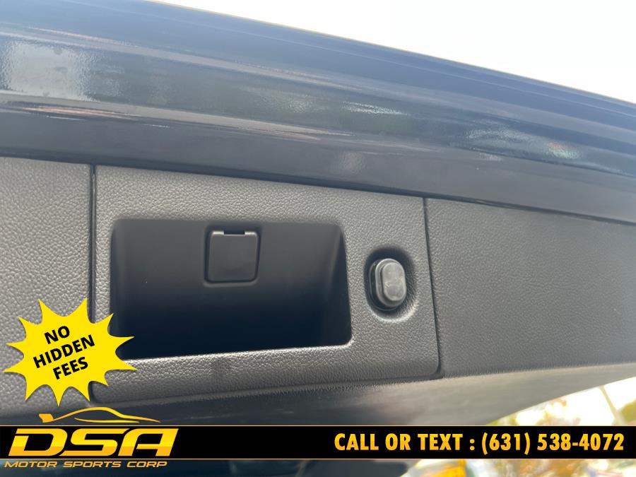 2019 Cadillac Escalade ESV 4WD 4dr Premium Luxury, available for sale in Commack, New York | DSA Motor Sports Corp. Commack, New York 2019 Cadillac Escalade ESV 4WD 4dr Premium Luxury, available for sale in Commack, New York | DSA Motor Sports Corp. Commack, New York