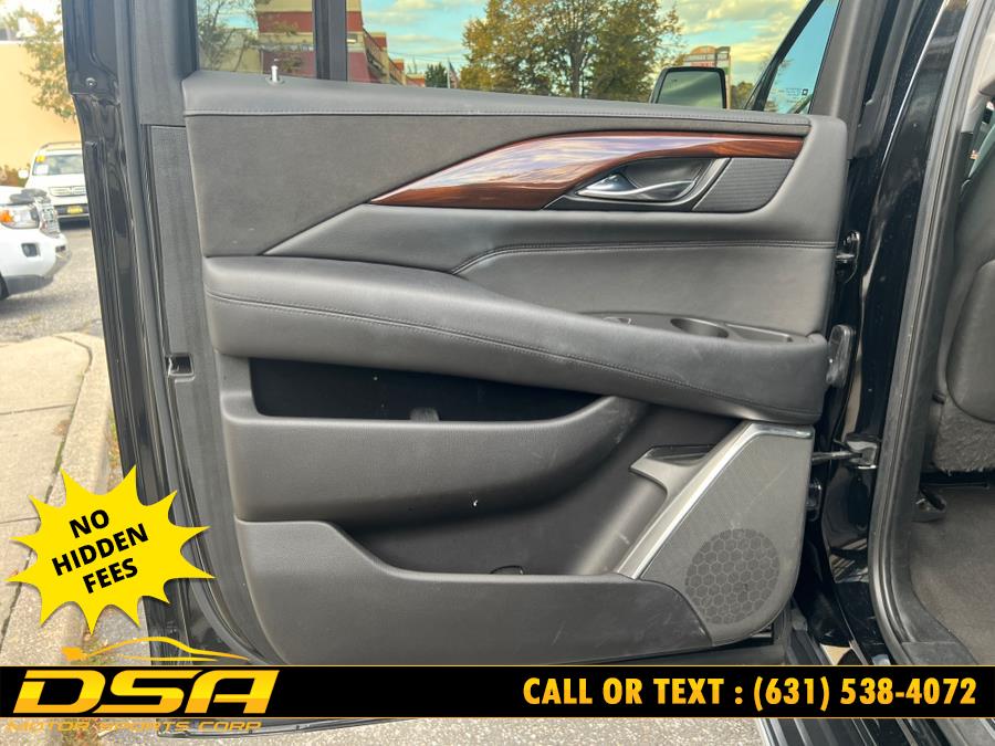 2019 Cadillac Escalade ESV 4WD 4dr Premium Luxury, available for sale in Commack, New York | DSA Motor Sports Corp. Commack, New York 2019 Cadillac Escalade ESV 4WD 4dr Premium Luxury, available for sale in Commack, New York | DSA Motor Sports Corp. Commack, New York