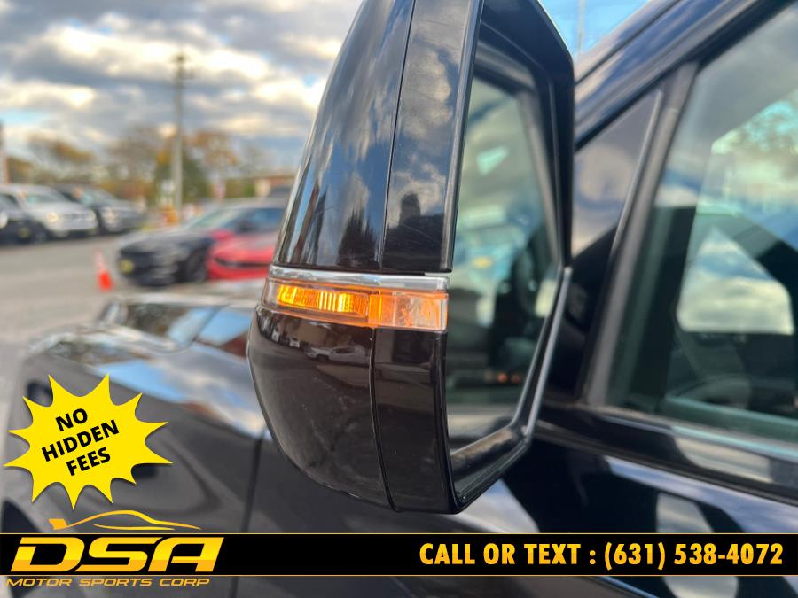 2019 Cadillac Escalade ESV 4WD 4dr Premium Luxury, available for sale in Commack, New York | DSA Motor Sports Corp. Commack, New York 2019 Cadillac Escalade ESV 4WD 4dr Premium Luxury, available for sale in Commack, New York | DSA Motor Sports Corp. Commack, New York