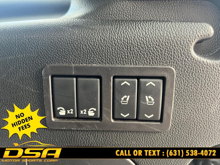 2019 Cadillac Escalade ESV 4WD 4dr Premium Luxury, available for sale in Commack, New York | DSA Motor Sports Corp. Commack, New York 2019 Cadillac Escalade ESV 4WD 4dr Premium Luxury, available for sale in Commack, New York | DSA Motor Sports Corp. Commack, New York