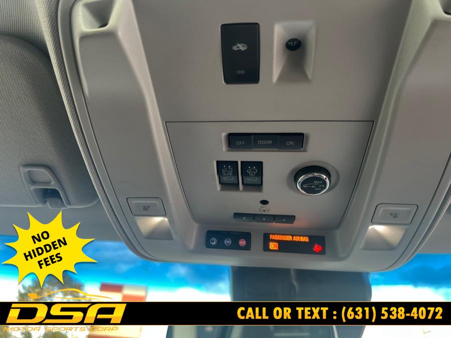 2019 Cadillac Escalade ESV 4WD 4dr Premium Luxury, available for sale in Commack, New York | DSA Motor Sports Corp. Commack, New York 2019 Cadillac Escalade ESV 4WD 4dr Premium Luxury, available for sale in Commack, New York | DSA Motor Sports Corp. Commack, New York