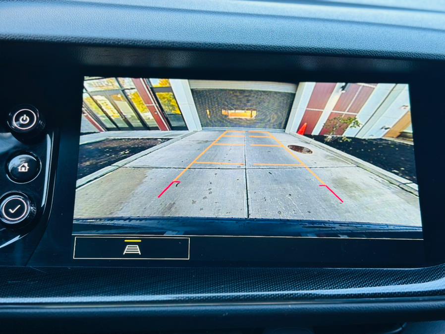 2023 Buick Envision FWD 4dr Essence, available for sale in Irvington, New Jersey | Elis Motors Corp. Irvington, New Jersey 2023 Buick Envision FWD 4dr Essence, available for sale in Irvington, New Jersey | Elis Motors Corp. Irvington, New Jersey