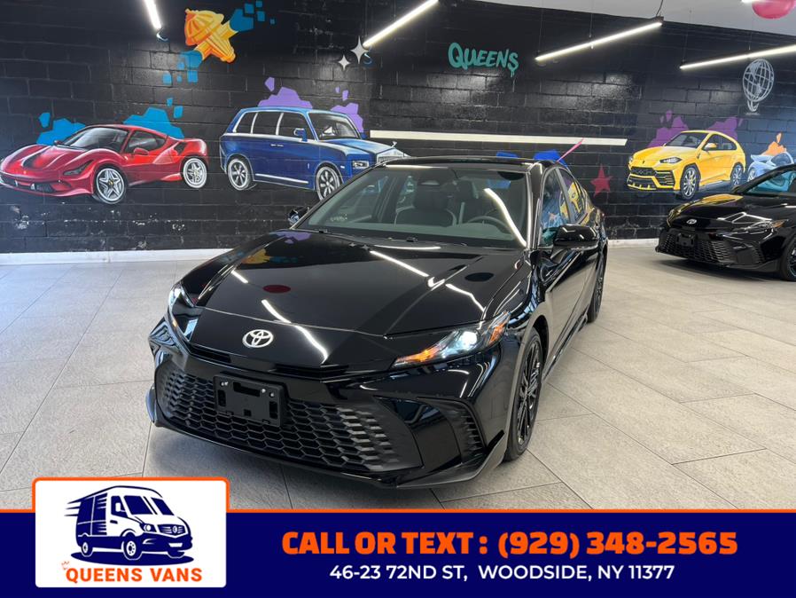 2026 Toyota Camry SE's photo