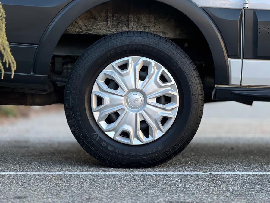 2017 Ford Transit Van Ergo Roof Racks/T-250 130" Low Rf, available for sale in Paterson, New Jersey | Speedway Commercial Motors LLC. Paterson, New Jersey 2017 Ford Transit Van Ergo Roof Racks/T-250 130" Low Rf, available for sale in Paterson, New Jersey | Speedway Commercial Motors LLC. Paterson, New Jersey