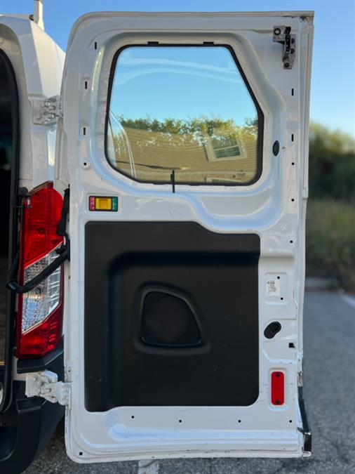 2017 Ford Transit Van Ergo Roof Racks/T-250 130" Low Rf, available for sale in Paterson, New Jersey | Speedway Commercial Motors LLC. Paterson, New Jersey 2017 Ford Transit Van Ergo Roof Racks/T-250 130" Low Rf, available for sale in Paterson, New Jersey | Speedway Commercial Motors LLC. Paterson, New Jersey