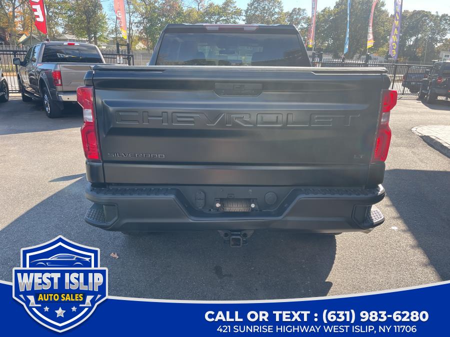 2021 Chevrolet Silverado 1500 Custom Trail Boss photo 2