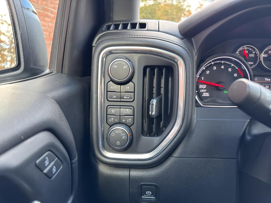 2019 Chevrolet Silverado 1500 4WD Double Cab 147" RST, available for sale in Waterbury, Connecticut | National Auto Brokers, Inc.. Waterbury, Connecticut 2019 Chevrolet Silverado 1500 4WD Double Cab 147" RST, available for sale in Waterbury, Connecticut | National Auto Brokers, Inc.. Waterbury, Connecticut