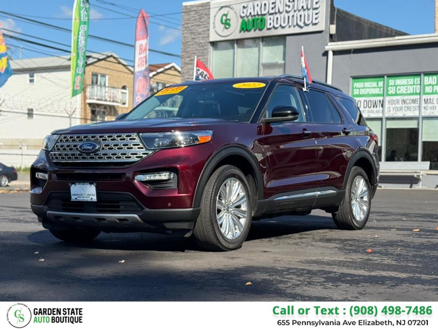 2022 Ford Explorer Limited's photo