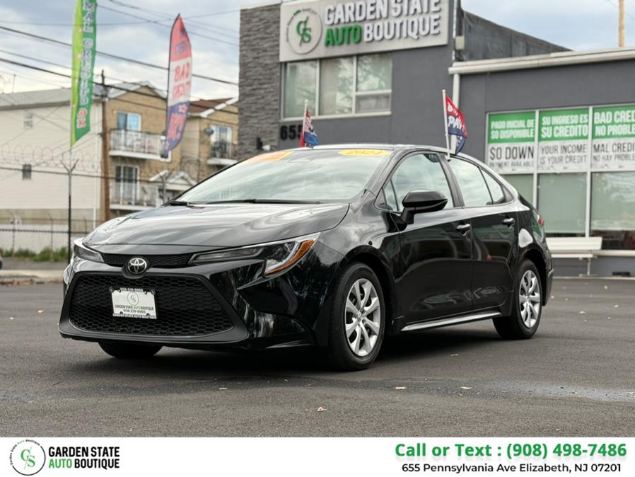 2024 Toyota Corolla LE's photo