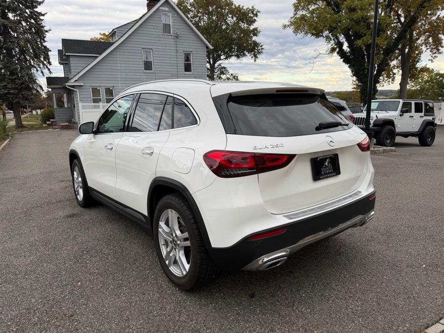 2021 Mercedes Benz GLA 250 photo 3