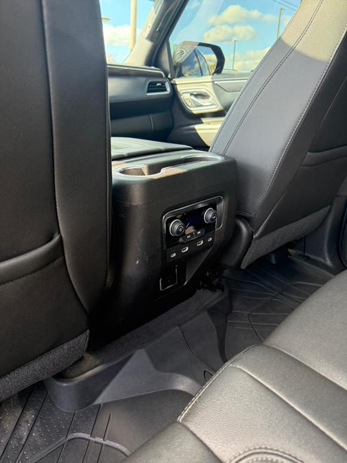 2021 Chevrolet Suburban 4WD 4dr Z71, available for sale in Raynham, Massachusetts | J & A Auto Center. Raynham, Massachusetts 2021 Chevrolet Suburban 4WD 4dr Z71, available for sale in Raynham, Massachusetts | J & A Auto Center. Raynham, Massachusetts