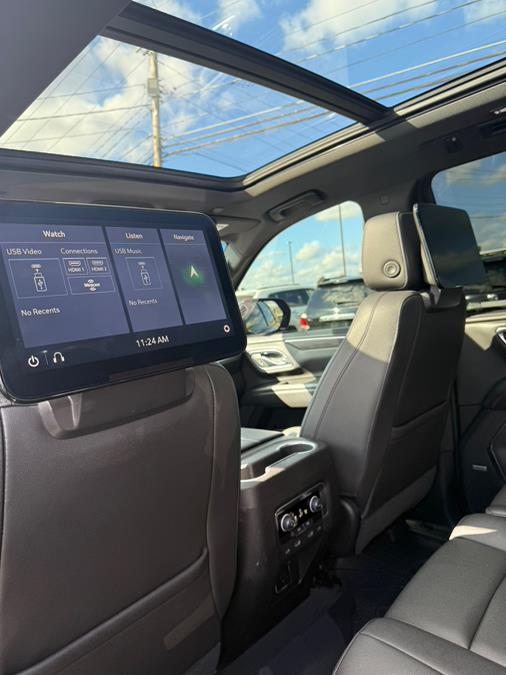 2021 Chevrolet Suburban 4WD 4dr Z71, available for sale in Raynham, Massachusetts | J & A Auto Center. Raynham, Massachusetts 2021 Chevrolet Suburban 4WD 4dr Z71, available for sale in Raynham, Massachusetts | J & A Auto Center. Raynham, Massachusetts