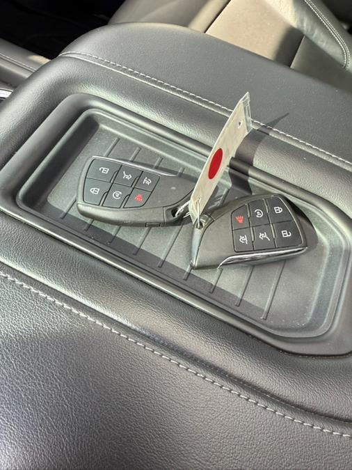 2021 Chevrolet Suburban 4WD 4dr Z71, available for sale in Raynham, Massachusetts | J & A Auto Center. Raynham, Massachusetts 2021 Chevrolet Suburban 4WD 4dr Z71, available for sale in Raynham, Massachusetts | J & A Auto Center. Raynham, Massachusetts